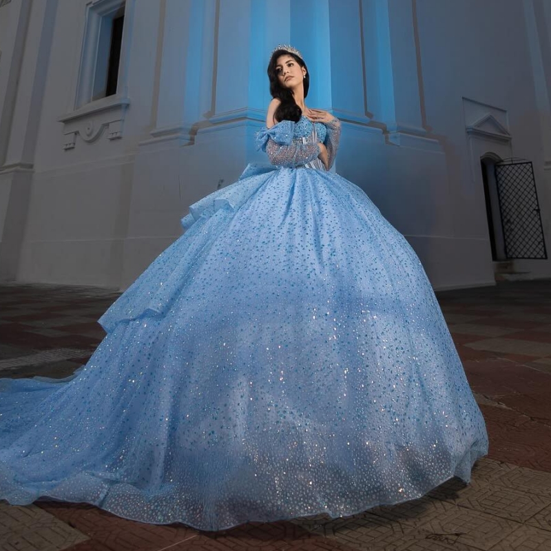 Sky Blue Shiny Quinceanera Dresses Off The Shoulder Beading Crystal Bow Tull Corset Ball Gown Vestidos De 15 Anos Sweet 16 Dress