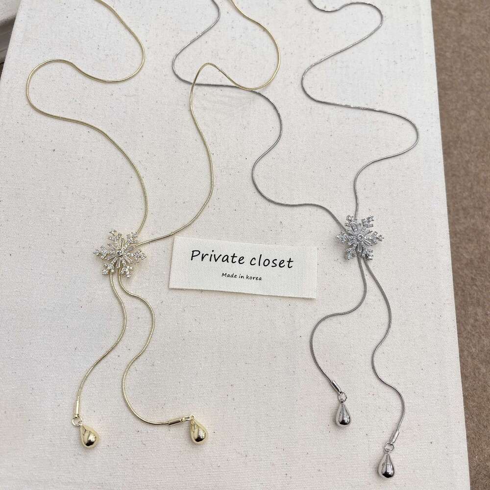 Korean Style Simple Design Necklace for Women, High-End Long Necklace, Niche Temperament Snowflake Tassel Sweater Chain 32e