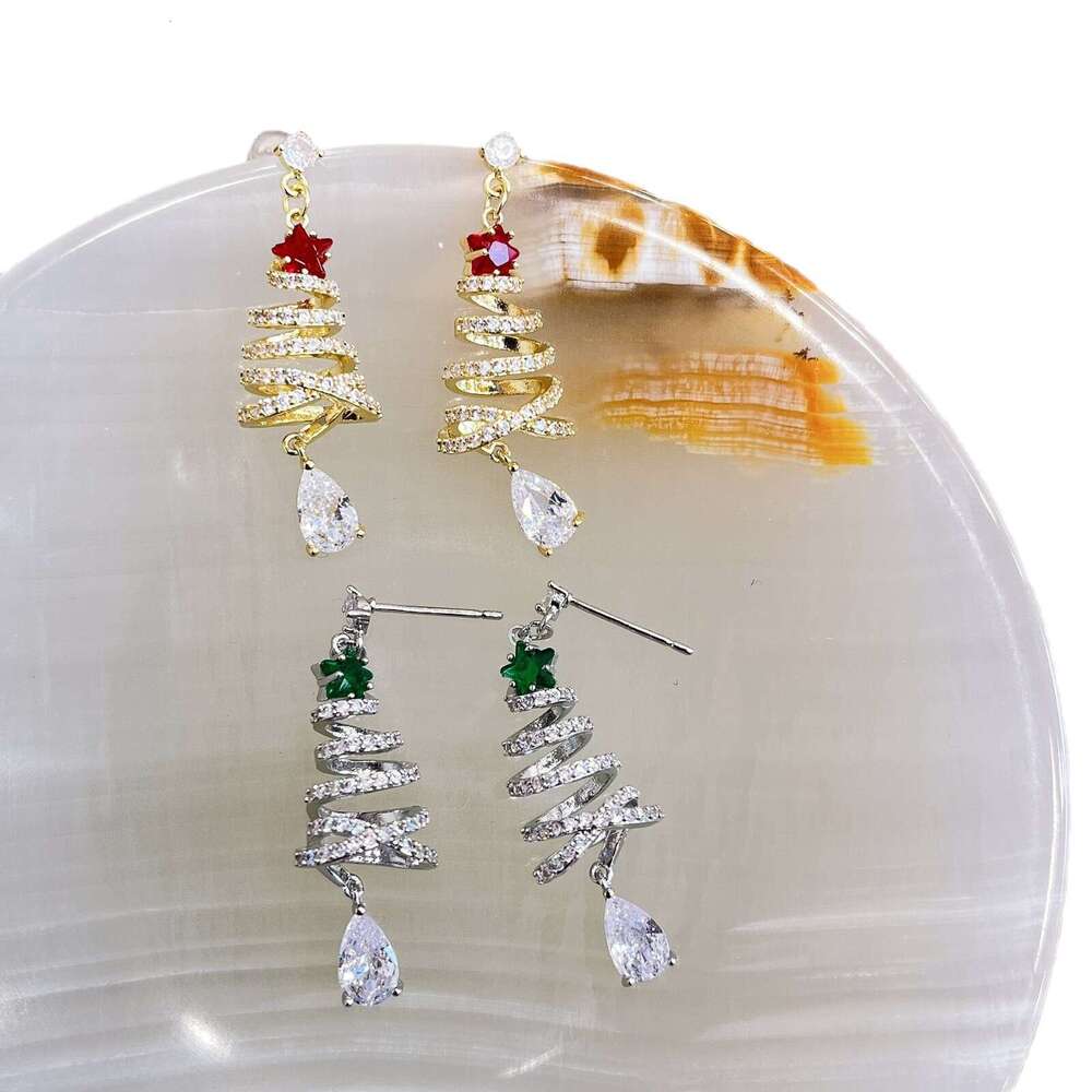 Unique Niche Design Christmas Tree Earrings for Women, Autumn Winter Atmosphere, Elegant Earrings, Cute and Delicate Ear Accessories 835