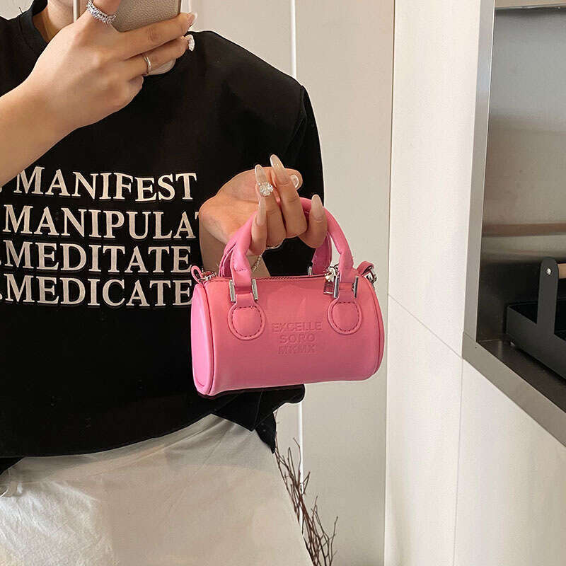 Niche Designer for Women 2025 New Fashion Versatile Handbag Cylinder High-end Shoulder Crossbody Bag