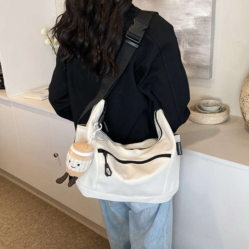 2024 Crossbody for Women Summer New Fashion Trend Casual Single Shoulder Canvas Bag with Unique Design and Small Capacity