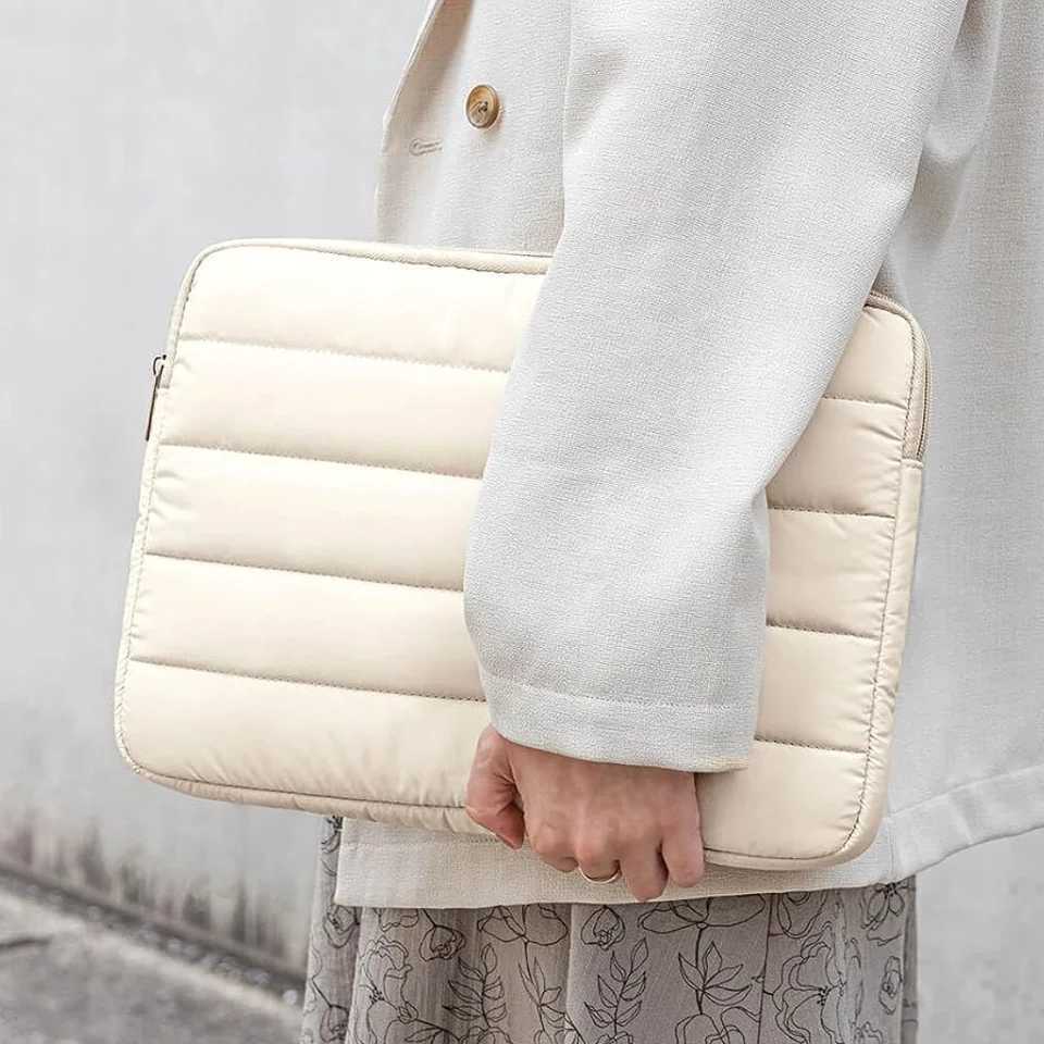 New Puffy Laptop Sle Cover Bag 11 12 13 14 15 Inch Waterproof Computer Carrying Case Bags for iPad MacBook Asus HP Lenovo y250730