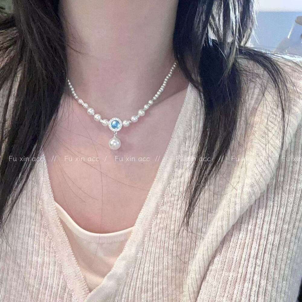 Aquamarine Necklace Bracelet for Women, Niche Light Fragmented Sier Pearl Collarbone Chain, Unique High-end Versatile Jewelry 30b