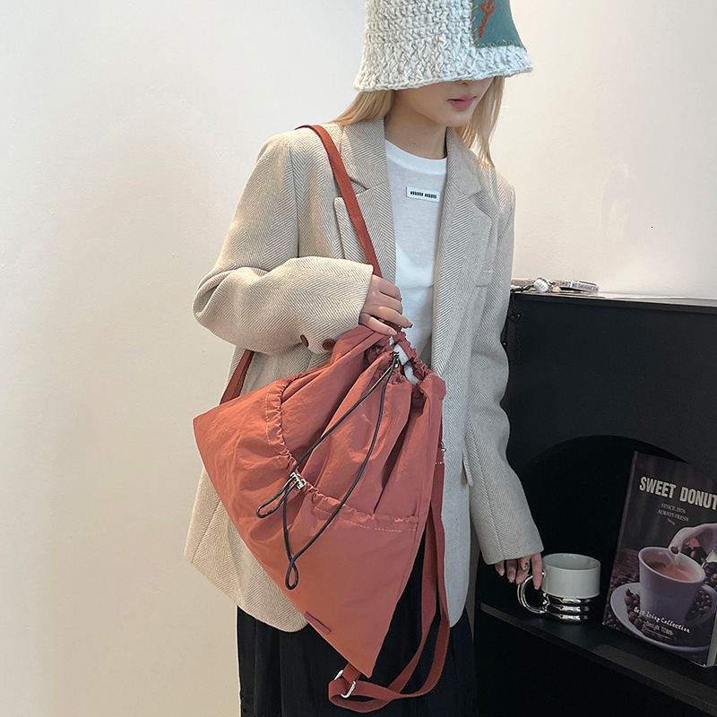 Colorful Fox Korean Version Niche Daily Casual Lightweight Sports Drawstring Backpack Commuting Student School Bag ddmymoon