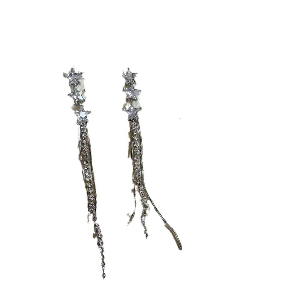 Niche Design Star Tassel Zircon Super Sparkling Elegant Versatile Drop 2024 New Earrings b38