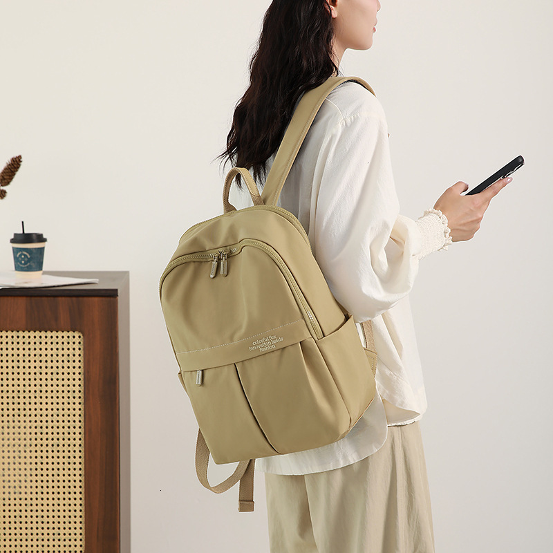 Colorful Fox Women casual Commuting Travel Computer Backpack Nylon Large Capacity College Student Schoolbag ddmymoon