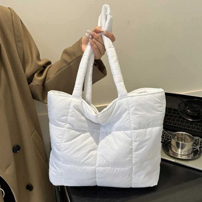 2023 Padded Casual Large Capacity Shoulder Bags for Women Space Cott Handbag Totes for Winter Daily Use Bag Bolsa Feminina Y250730