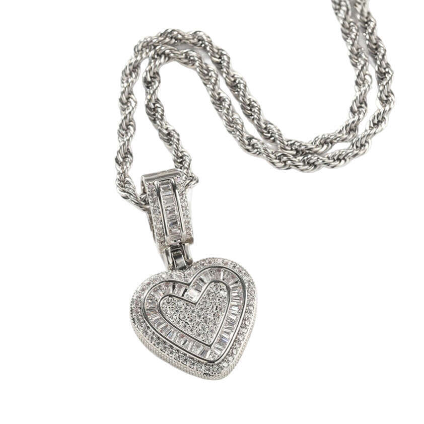Popular Rock Candy INS Style Light Copper Inlaid Zircon Heart Pendant Necklace Hip Hop