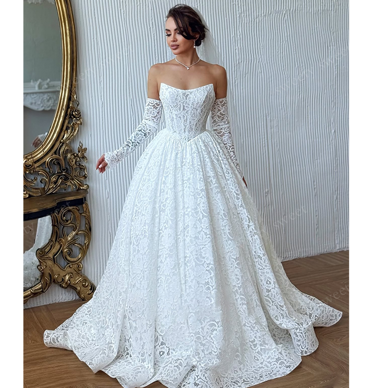 Graceful Wedding Dresses Voluminous Flowers A-Line Ball Gown Full Sleeve Strapless Bridal Gowns Customized Lace Up Robe De Mariee