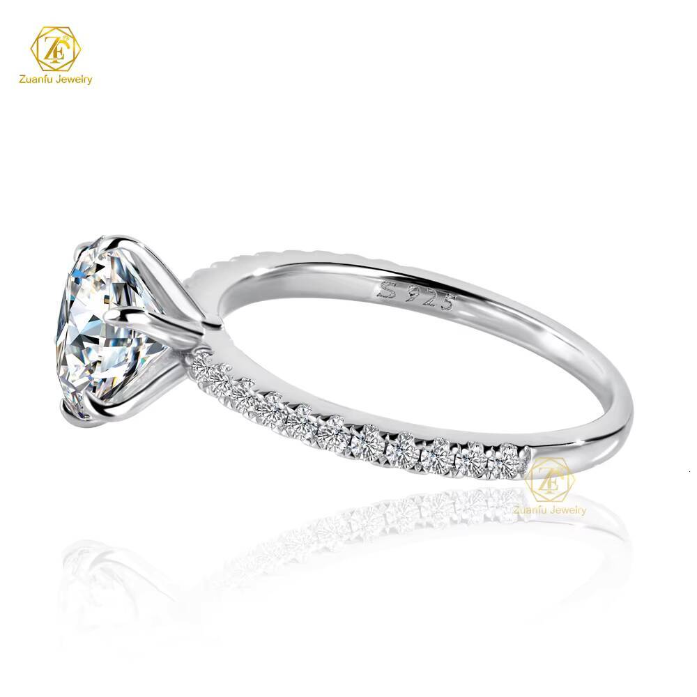 Classic Six Claws Moissanite Diamond Ring 2CT VVS1 Clarity Round Cut 925 Silver Moissanite Gemstone Ring for Wedding Engagement