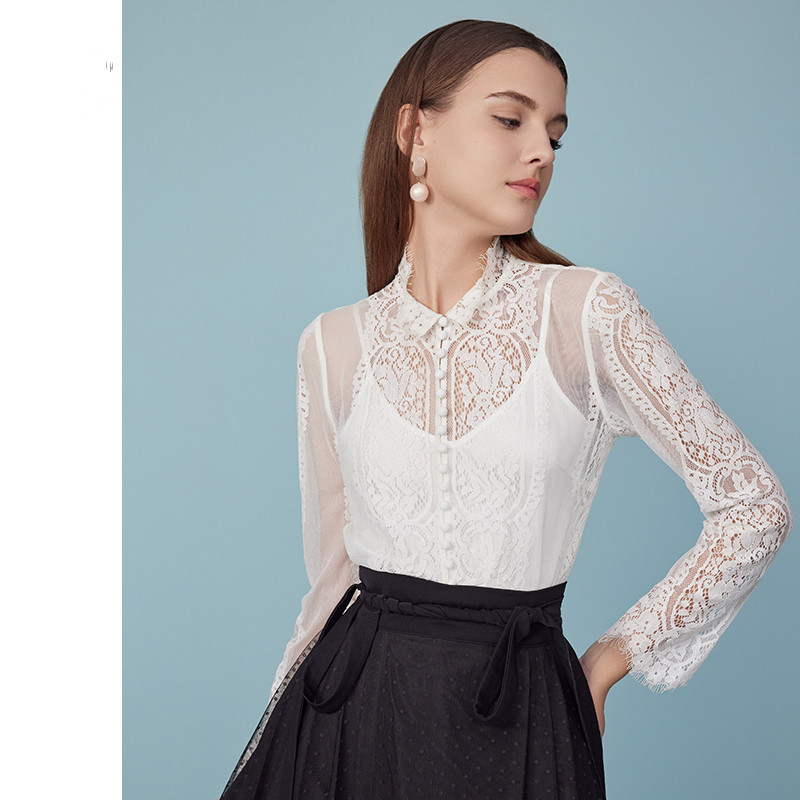 Women's Elegant White Lace Top Hollow long-sleeved White Top French Romantic Sexy Lace Shirt Party Summer Resort Wear Office Women Clothing 61123