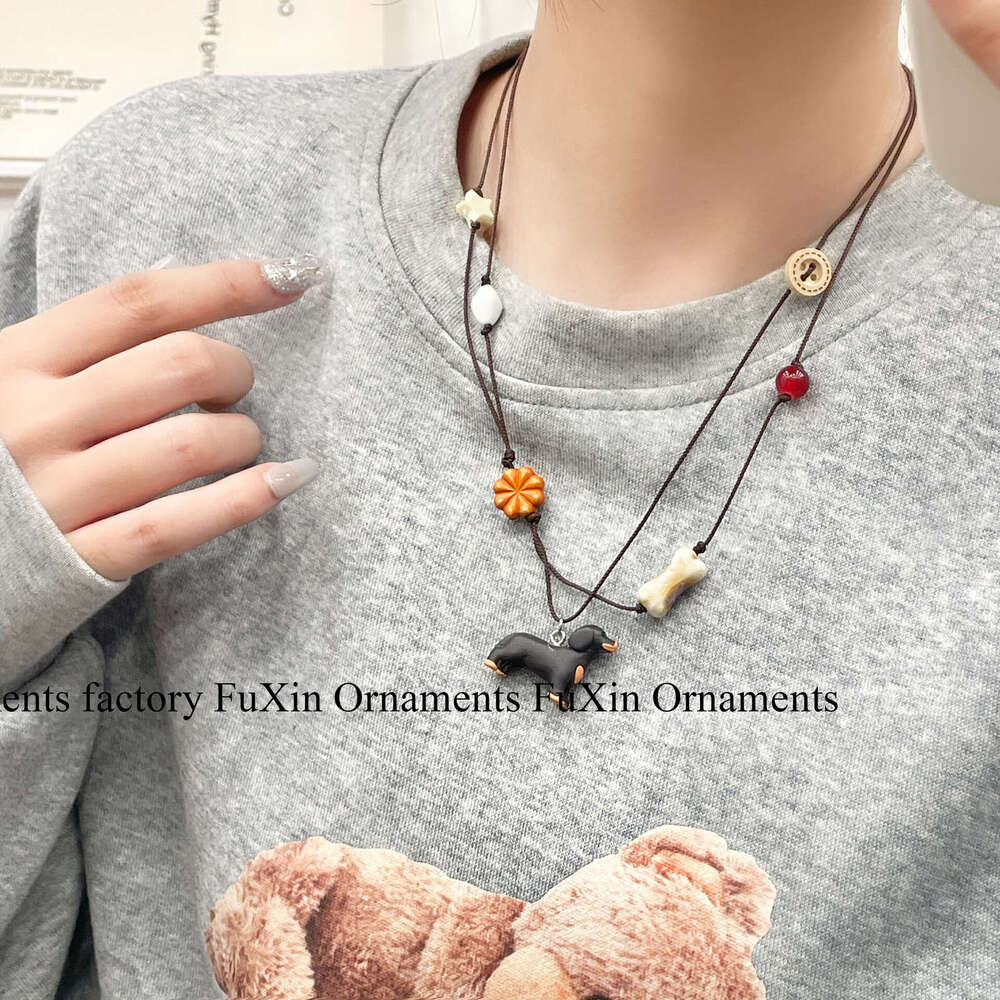 Niche Design Handmade Dachshund Dog Necklace Trendy Versatile Cute Layered Unique Temperament Sweater Chain for Women 001