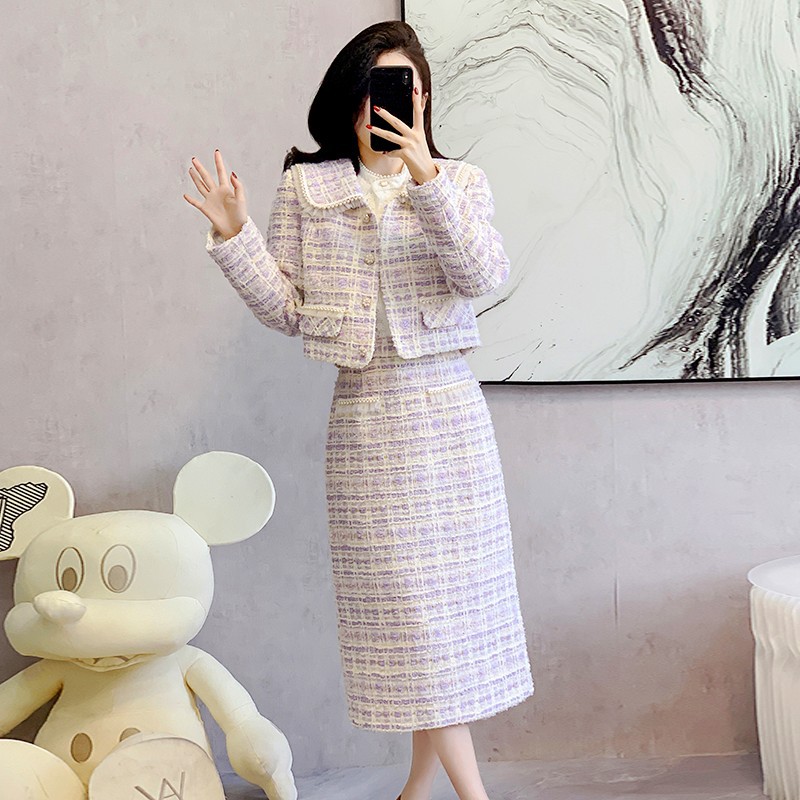 Vintage women's floral white suit jacket, top and skirt elegant set, winter jacquard fashionable fabric dress