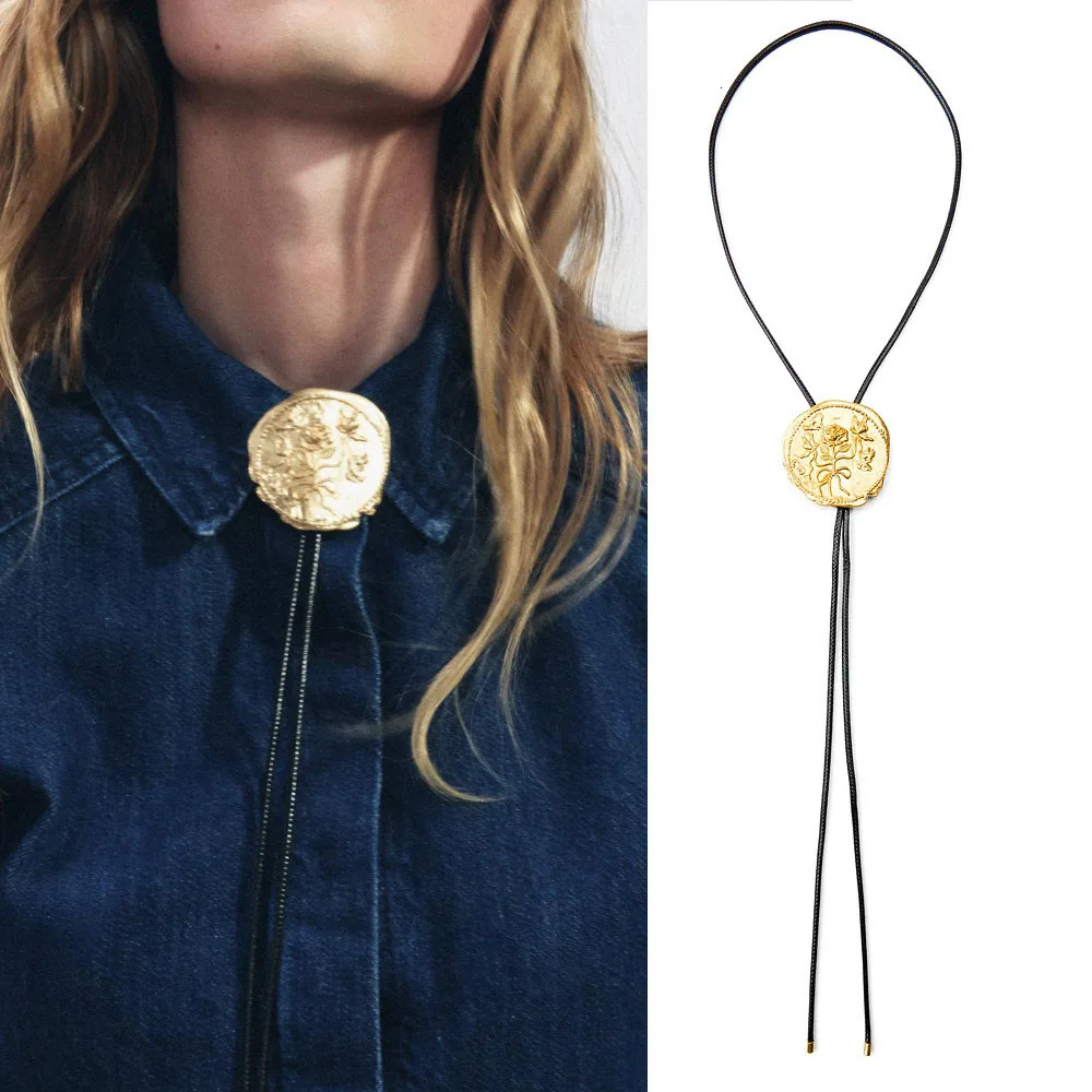 Vintage Irregular Metal Rose Round Label Adjustable Rope Chain Western Cowboy Style Necklace Women Personalized Jewelry 250729
