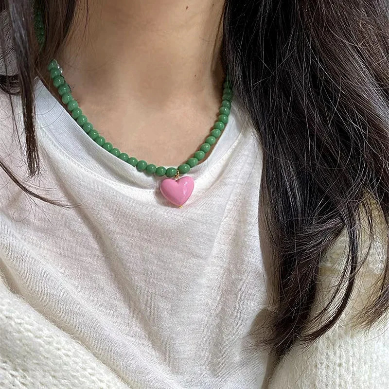 Trend Vintage Resin Acrylic Pink Love Heart Green Beaded Necklace for Women Aesthetic Jewelry Fashion Neck Accessories 250729