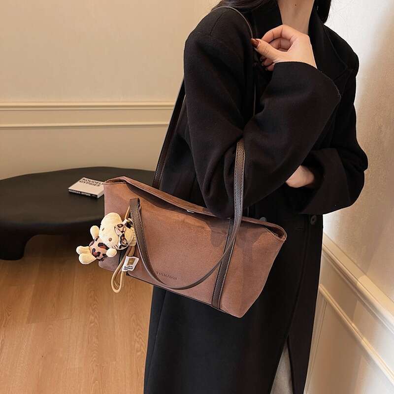 Unique Design Leopard Print Tote Casual Shoulder Underarm 2025 New Versatile Commuter Crossbody Bag