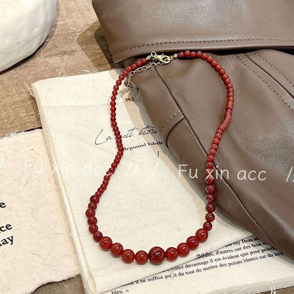 Natural Red Agate Beaded Necklace for Women, Light Niche White Mother-of-Pearl Bead Collarbone Chain, High-End Versatile Sweater Chain c31