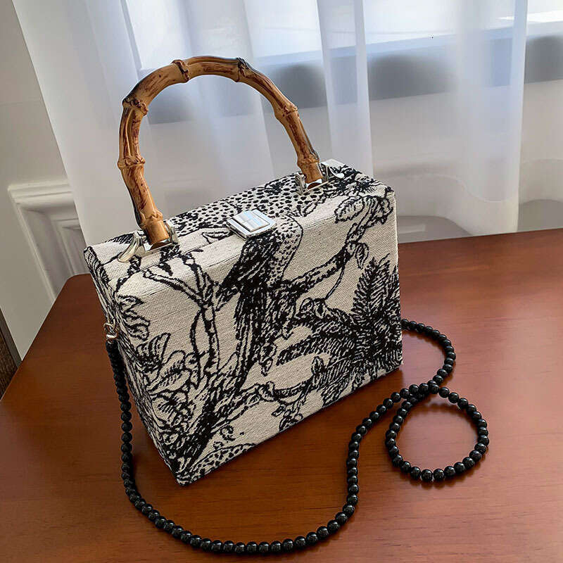 Summer Chinese Style Bamboo Knot Handbag for Women 2024 New Trendy Pearl Chain Crossbody Box Bag