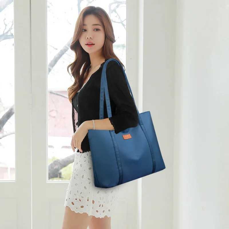 Large Capacity Canvas Tote Bag 2025 New Oxford Fashion Handbag New Womens Simple Shoulder Bag Designer Bags Fashion Eco Bag G250729