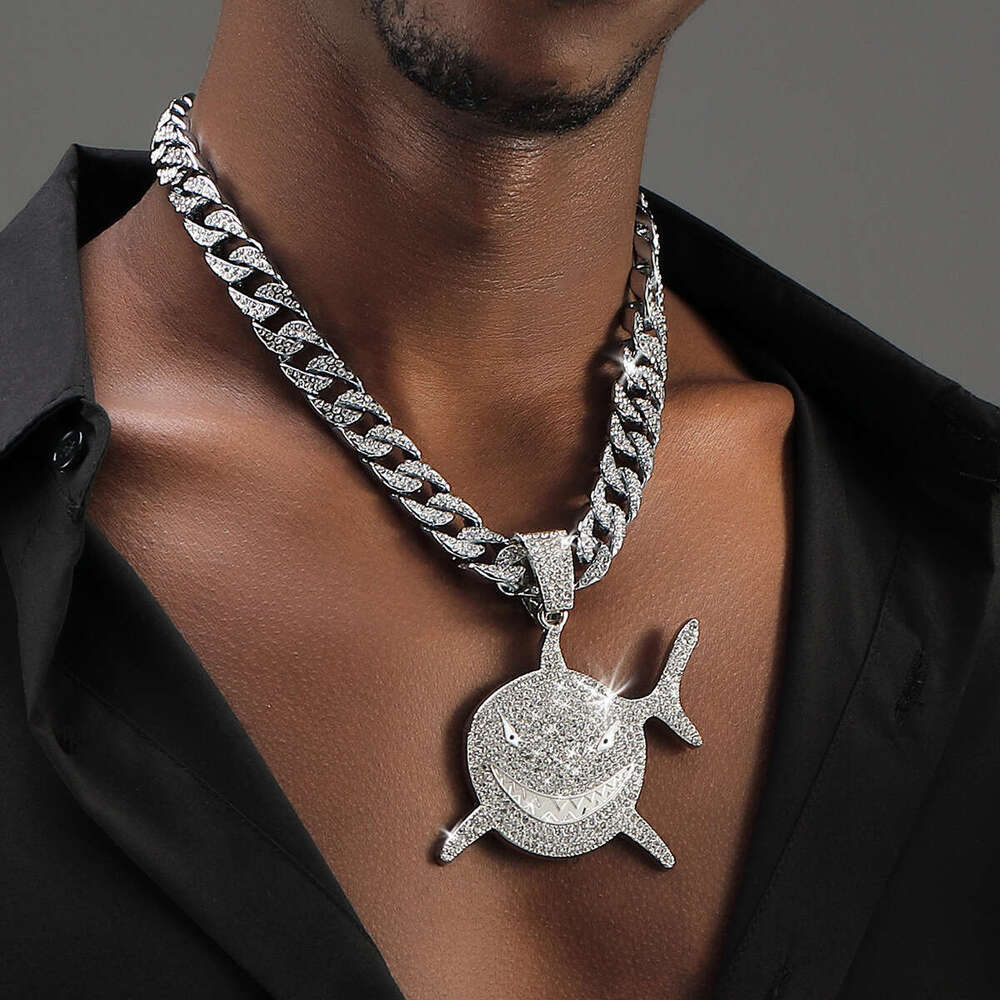 Trendy Personality Exaggerated Shark Fashion Full Dia Hip Hop Necklace for Men and Women Single Pendant