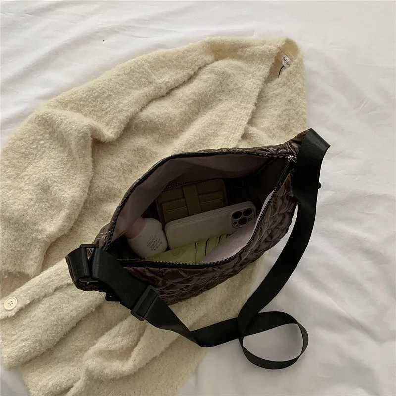 Mens Vintage Nylon Shoulder Underarm Bag Fem Casual Waterproof Crossbody Lady Quilted Space Cotton Handbag Y250730
