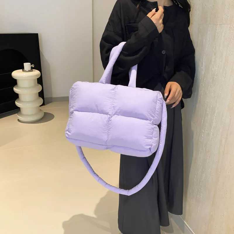 Puffer Tote Bag for Wen Quilted Handbag Nyl Large Capacity Puffy Purse Solid Color Hobo Bag for Work Travel Gym Shop Y250730