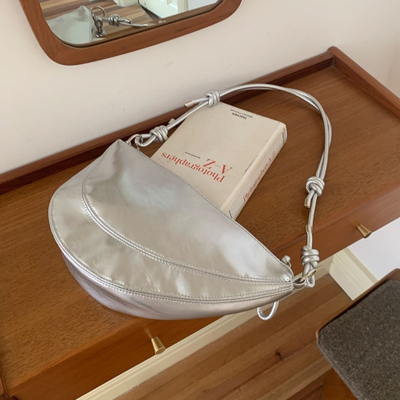 Luxury Bag Designer Bag Korean Niche Underarm Bag For Women 2025 New Trendy Fashion Saddle Bag Versatile Ins Style Shoulder Bag Crossbody Bag Tote Bag