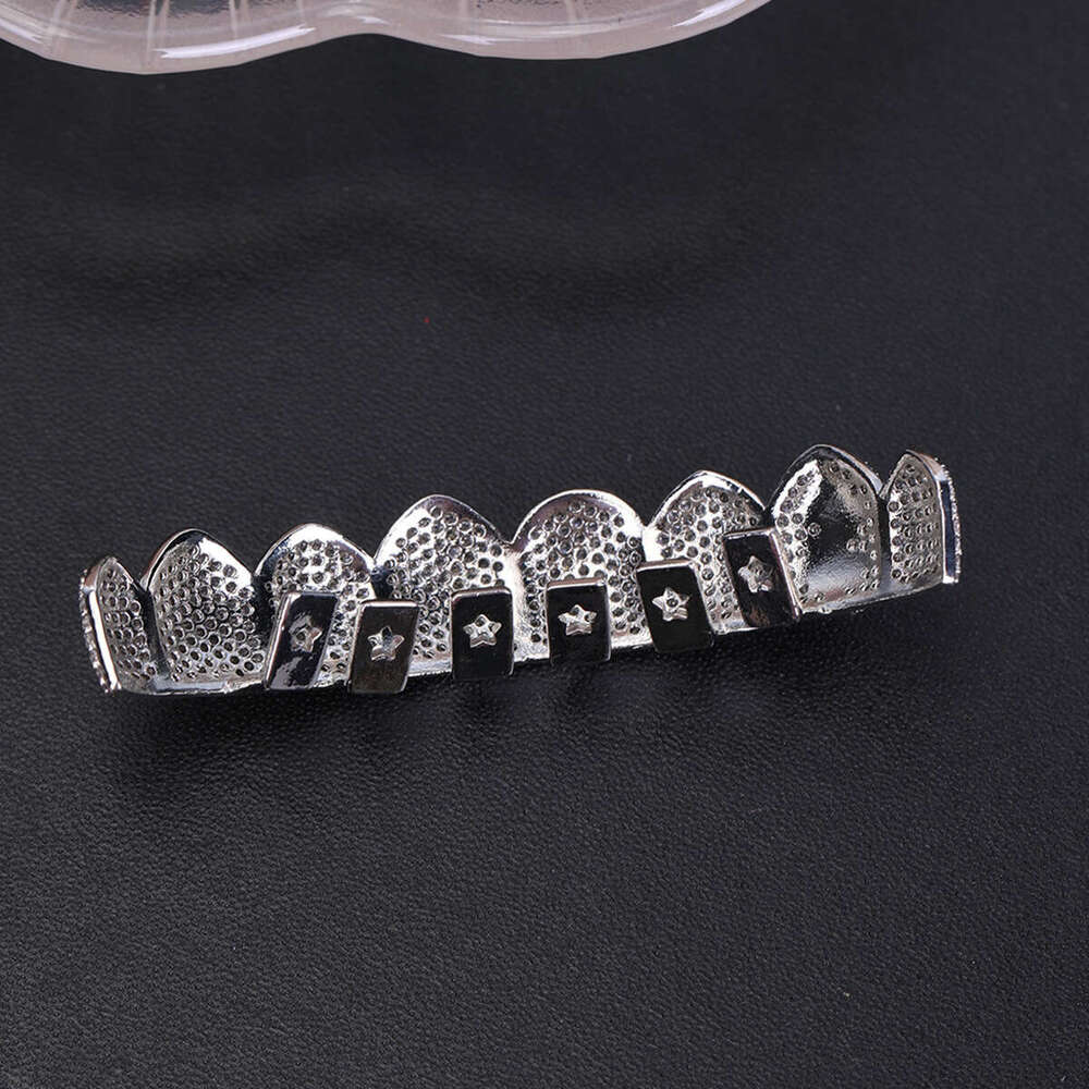Hot Selling Creative Shiny 8 Teeth Micro Inlaid Zircon Hip Hop Trendy Fashionable Personalized Braces
