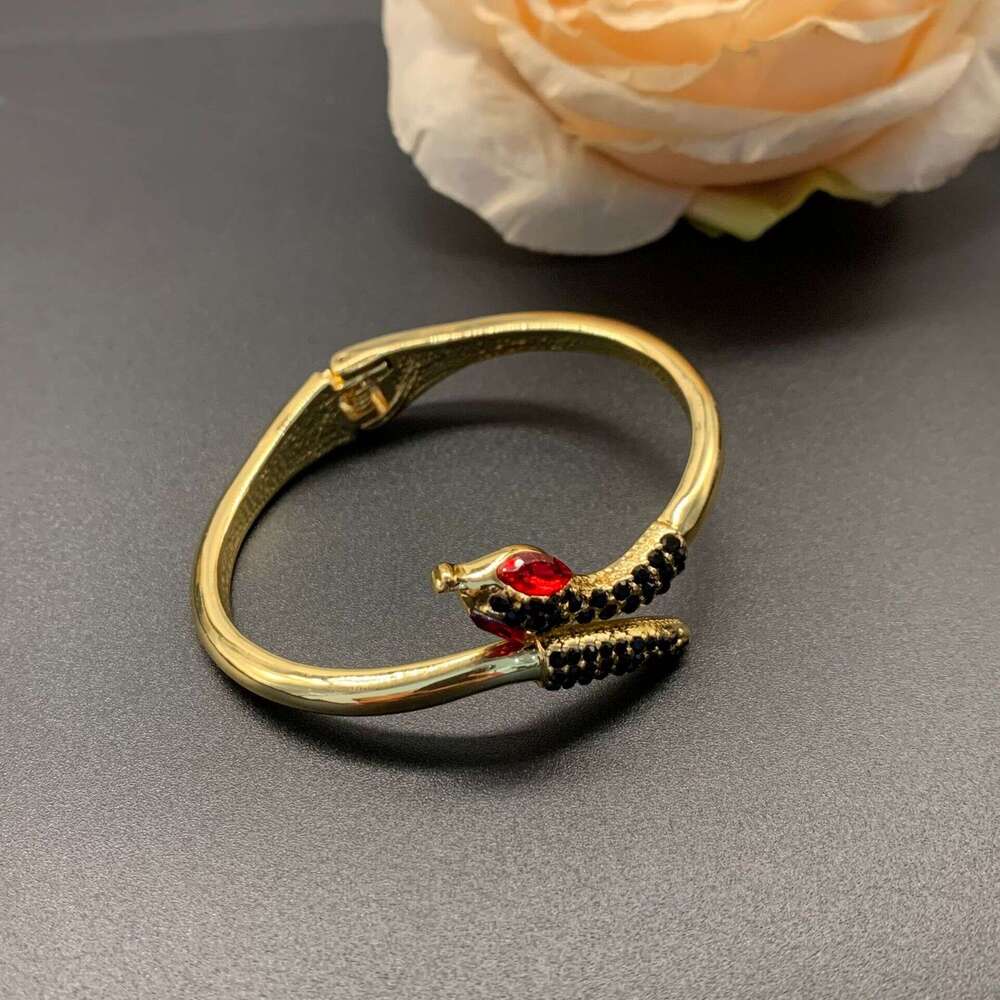 Light Snake-Shaped New Adjustable Bracelet Artistic Style Niche Personality Trendy Jewelry