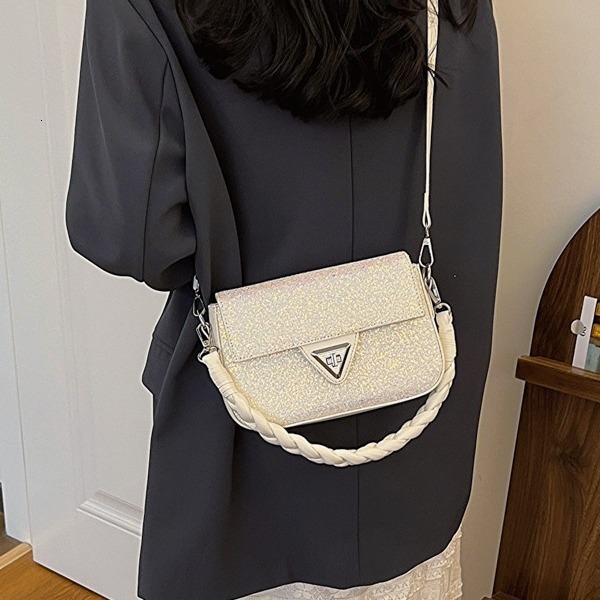 Designer Bag Foreign Trade High-end Bag For Luxury Bag Women New Trendy Fashionable Personality Versatile Hot-selling Elegant Single Shoulder Crossbod