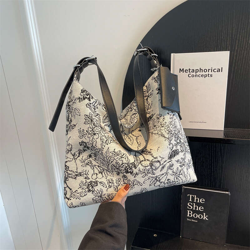 Summer Large Capacity Commuting High-End Tote for Women 2024 New Chinese Style Canvas Shoulder Crossbody Bag