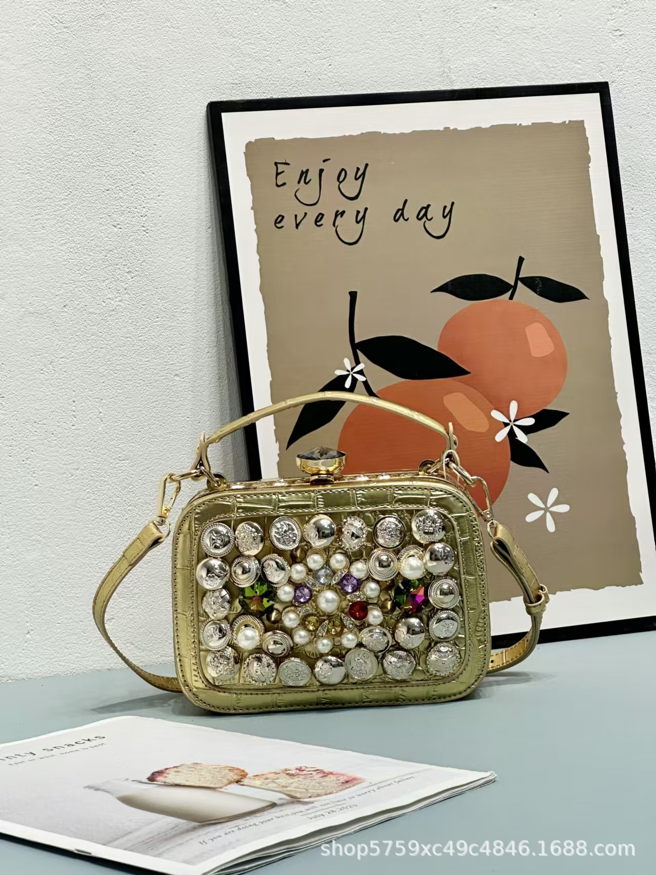 2025 New Fashion Street Style Button Small Square Handbag Crossbody Bag Valentine's Day Gift ddmymoon