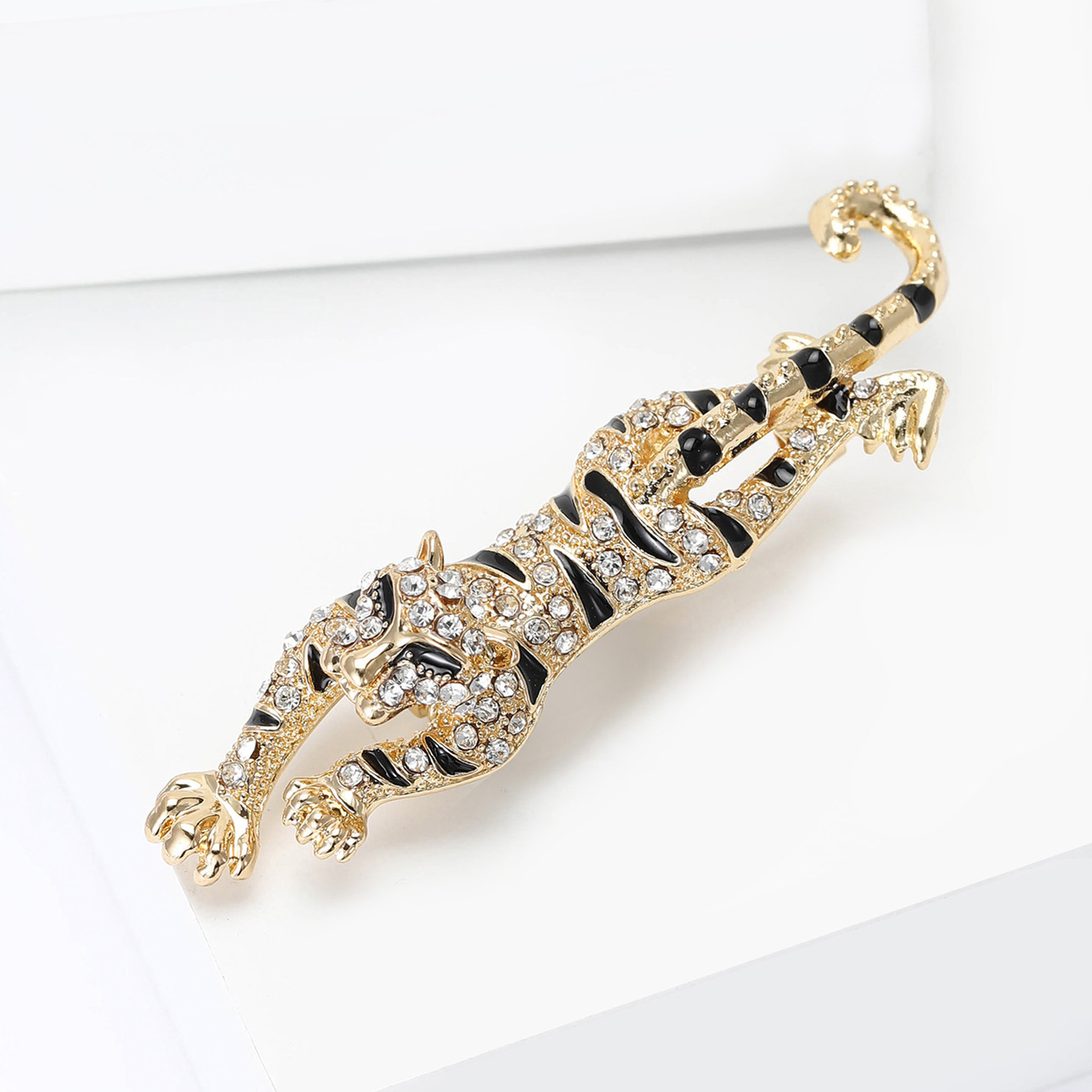 Gold Tone Rhinestone - Encrusted Tiger Brooch With Black Accents Bold Party Jewelry And Gift For Him/Her High Quality And Stylish Jewelry