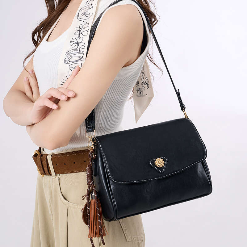 Versatile Single Shoulder Underarm for Women 2025 Summer New High-end Soft Leather Crossbody Pillow Bag