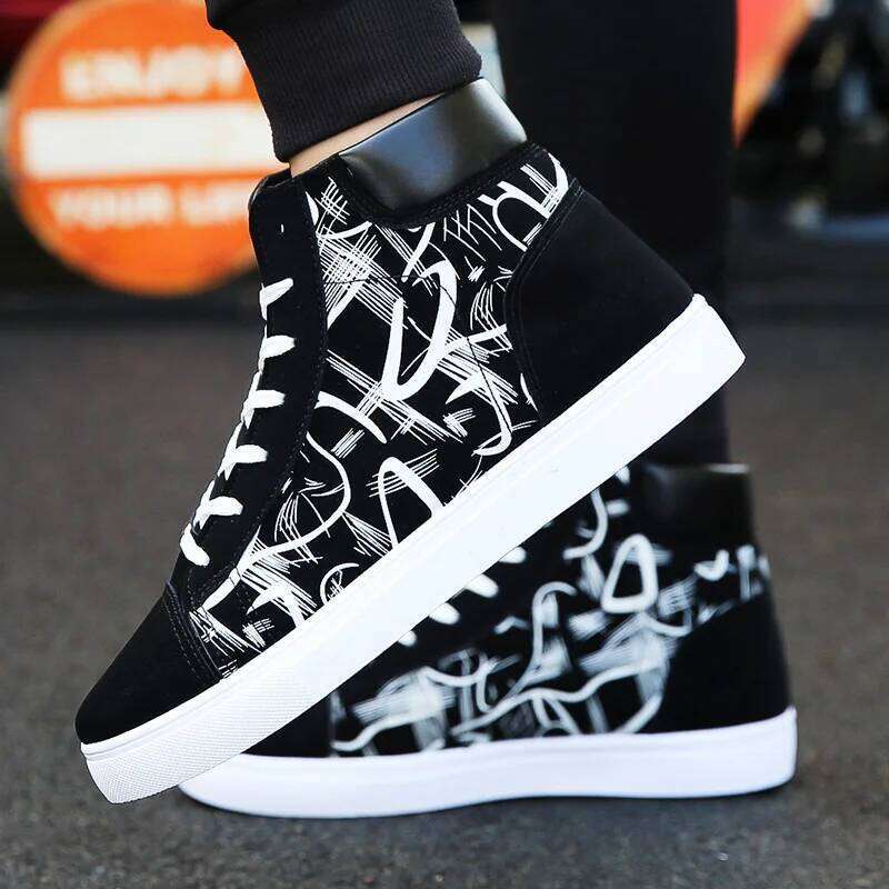 Fashion Men Canvas Breathable Cool Street Male Brand Sneakers Black Blue Red Mens Causal Shoes A305