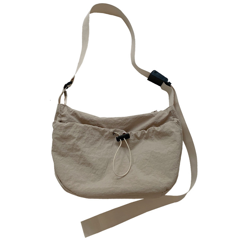 Designer Bag Nylon Bag Summer 2025 New Trend Korean Casual Tote Bag Versatile Luxury Bag Shoulder Crossbody Bag Saddle Bag Tote Bag