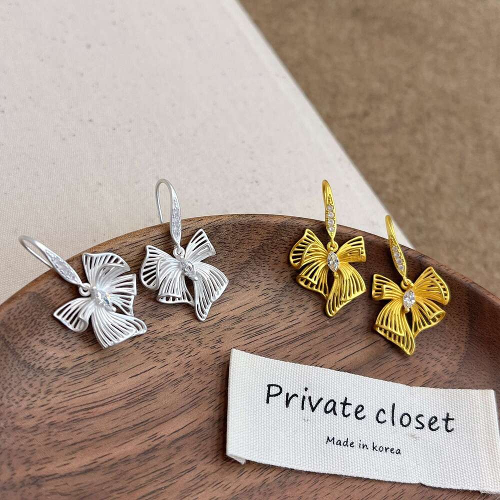 Hollow Bowknot Earrings for Women, High-end Unique Earrings, 2024 New Niche Design Fashion Ear Jewelry a82