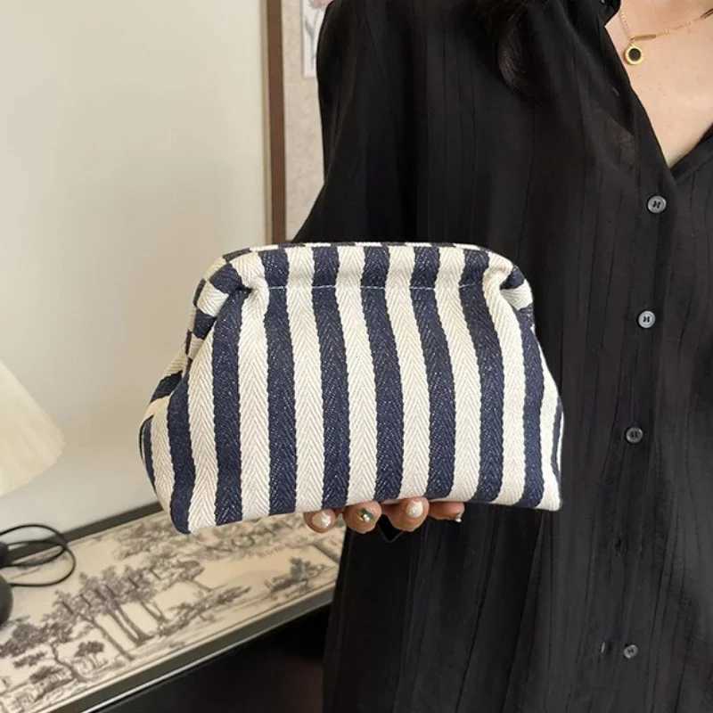 Summer Woven Crochet Purses for Women Beach Clutch Handbags 2025 Dumpling Hobo Casual Colorblock Bag Ladies Ruched Cloud Purse Y250729