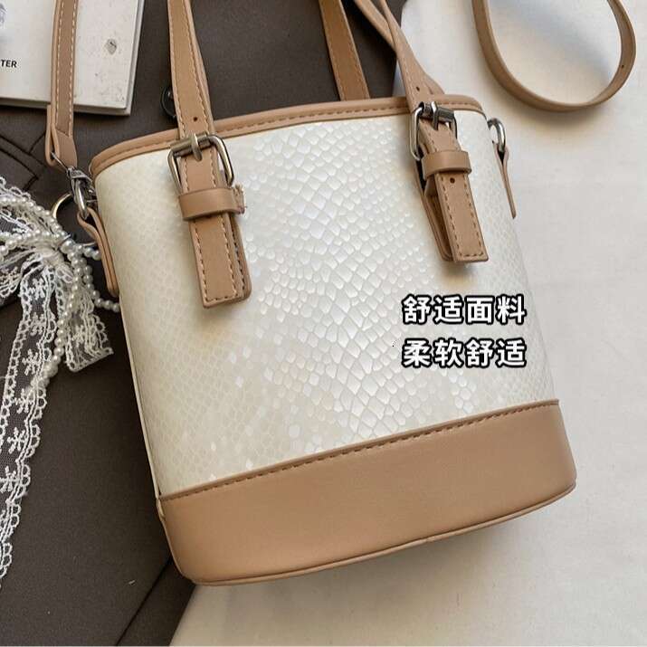 2025 New Women's Mori Style Trendy Crossbody Autumn Winter Bucket Bag Niche Design Single Shoulder Handbag