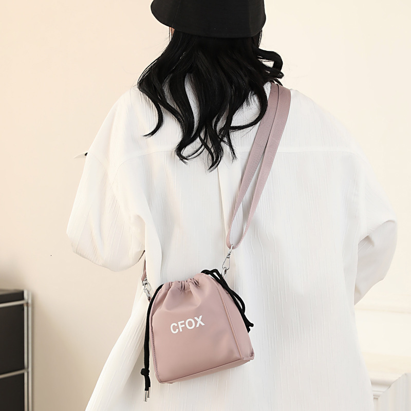Colorful Fox New Women's Shoulder Korean Fashion Trendy Phone Versatile Simple Crossbody Bag ddmymoon