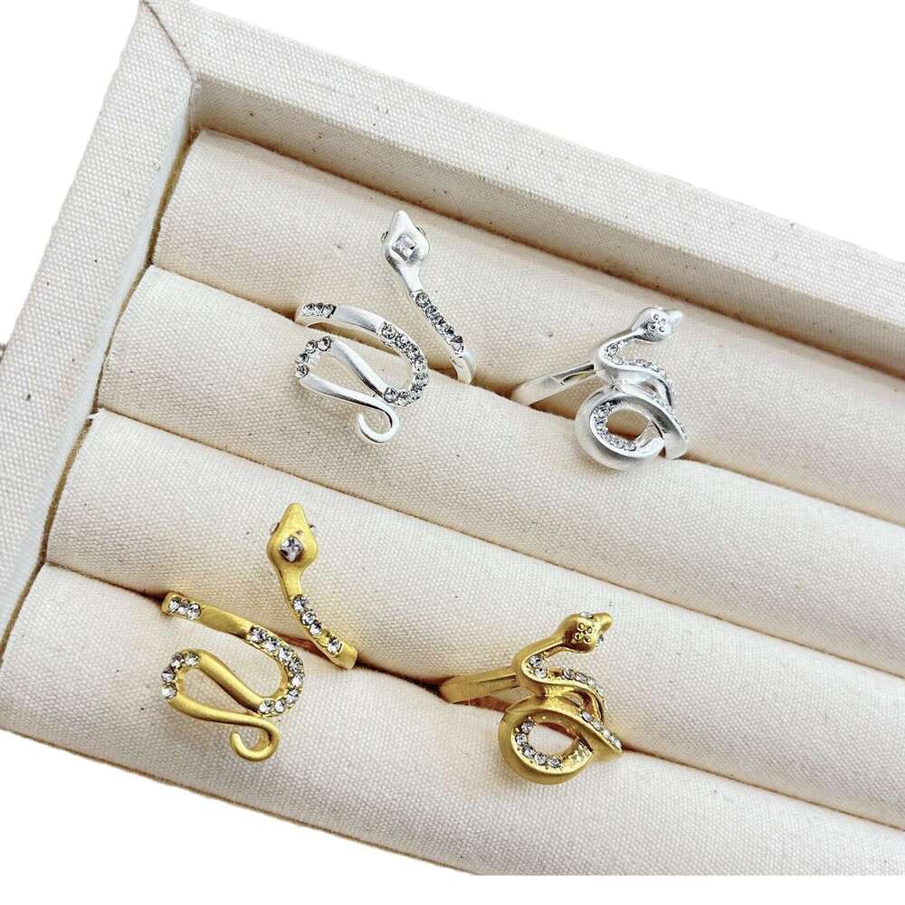 2024 New Brushed Wrapped Snake Minimalist Unique Personality Punk Vintage Niche Design Index Finger Ring 159