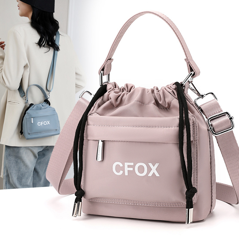 Colorful Fox Women's New Shoulder Korean Fashion Trend Crossbody Bag Large Capacity Simple Handbag ddmymoon