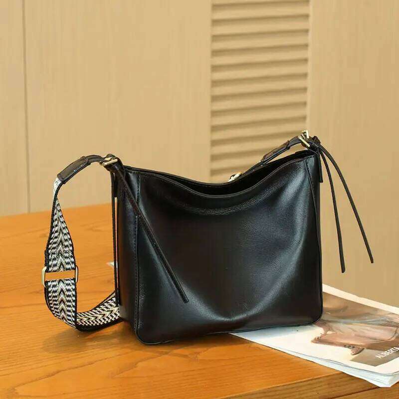 Genuine Leather Women's Designer Shoulder Bag Vintage Style High Quality Cowhide Women Crossbody Bags 8803