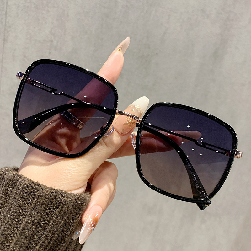 Super Large Frame Sunglasses for Women Designer High Quality 2025 New Fashion Driving UV400 Square Glasses