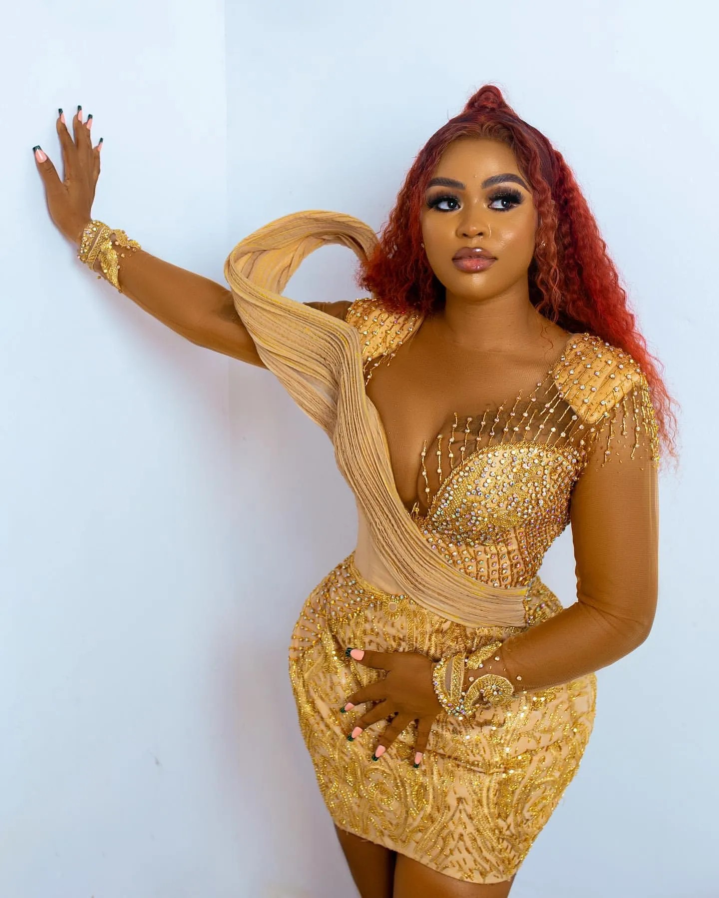 Sparkle Gold Cocktail homecoming Dresses Woman Party Night Sequined Sexy V Neck Plus Size formales Short Prom Gowns vestidos de fiesta