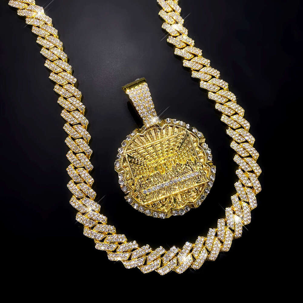 New Full Last Supper Pendant for Men and Women Alloy Design Sense Inlaid Dia Classic Cuban Necklace