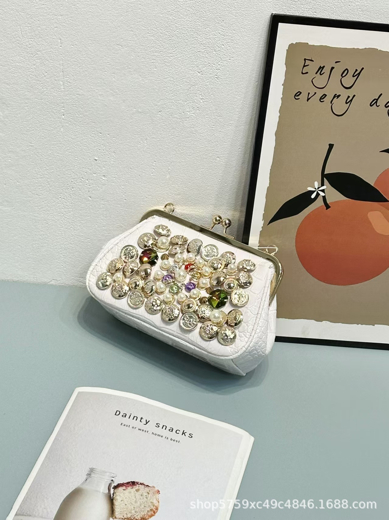 2025 New Fashion Style Handmade Button Crossbody Bag ddmymoon