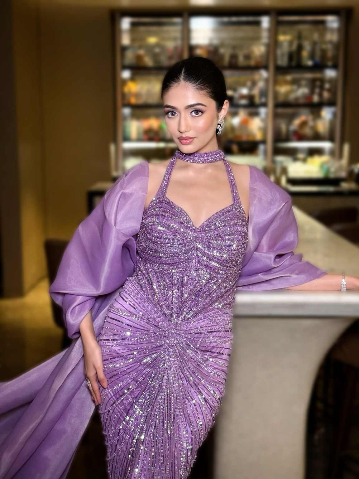 Sparkling Prom Dresses Halter Sleeveless Lace-Up Crystals Court Gown Floor-Length Custom Made Formal Party Dress Vestido De Noite