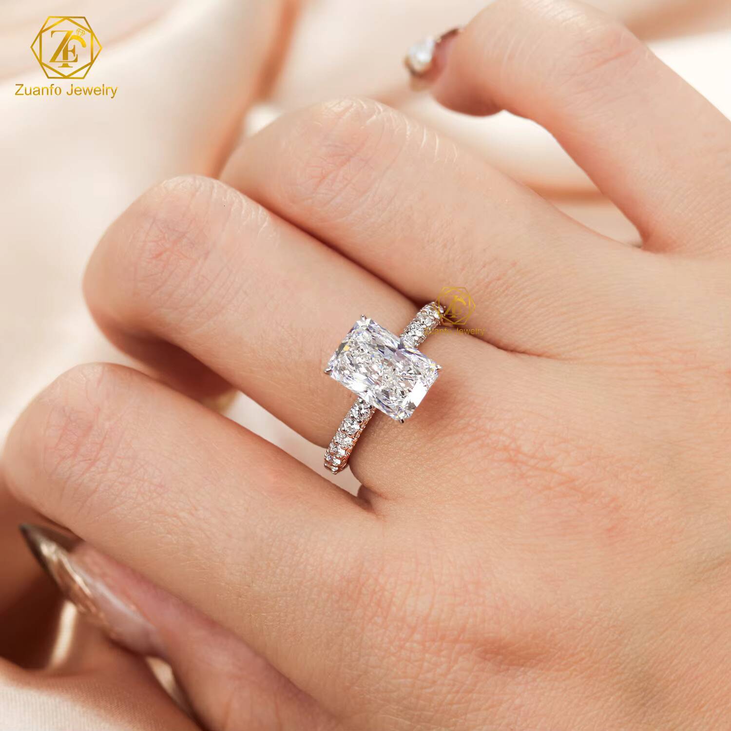 Luxury Design Women Moissanite Ring S925 14k 18k Real White Gold Ice Crushed Radiant VVS Moissanite Diamond Engagement Ring