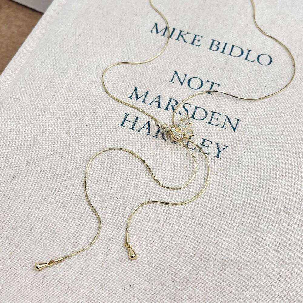 Golden Butterfly Pendant Decorative Zircon Inlaid Wings Women's Imitation 2025 Spring New Necklace c6e